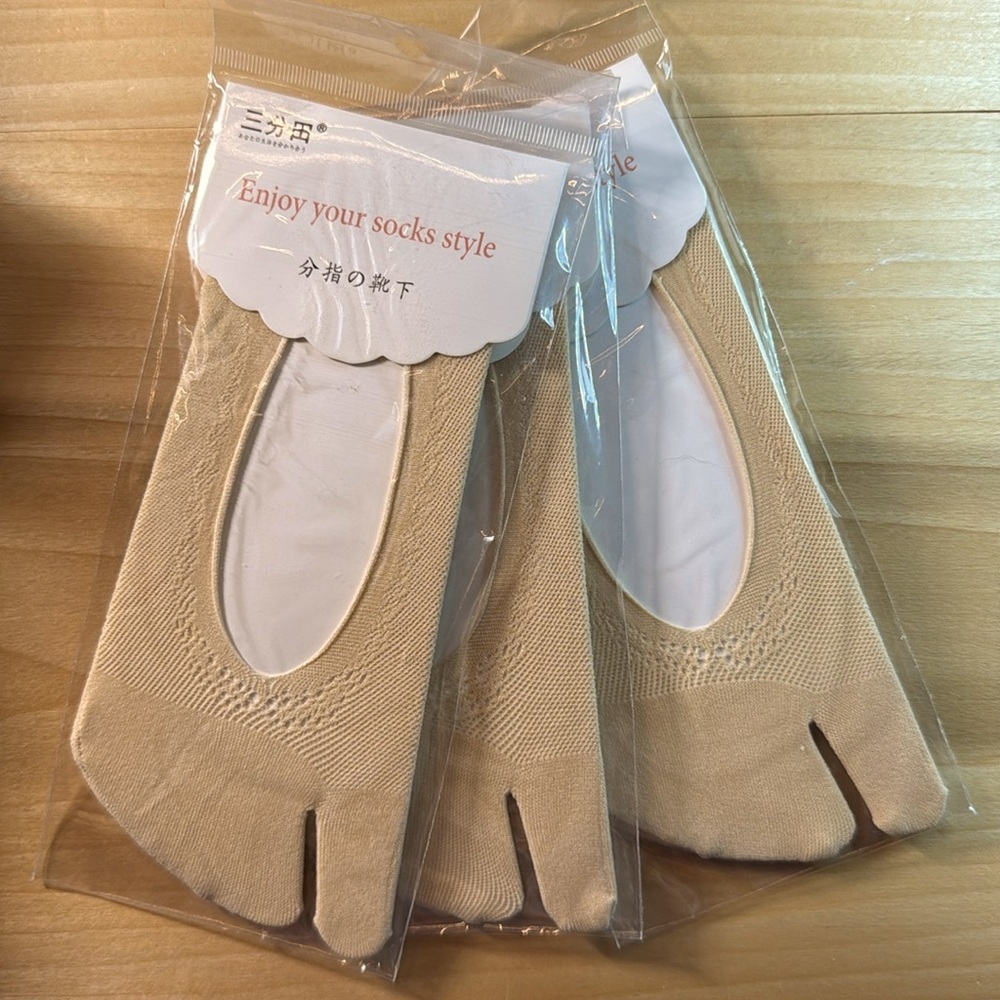 Three Pack No Show Toe Socks